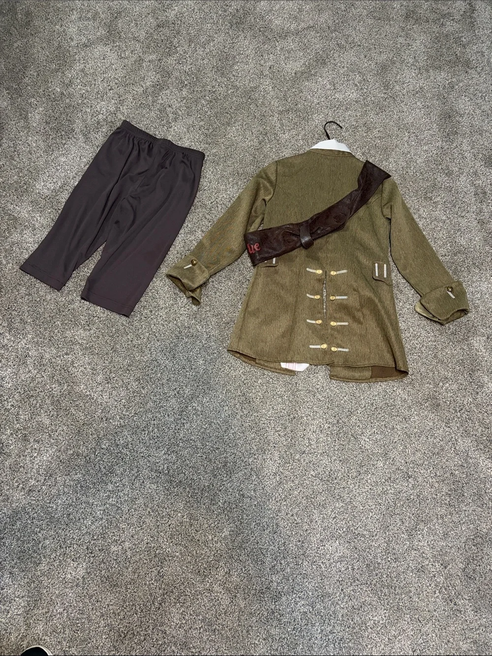 Kids Jack Sparrow Pirates of the Caribbean Disney Cruise Line only Costume 7/8
